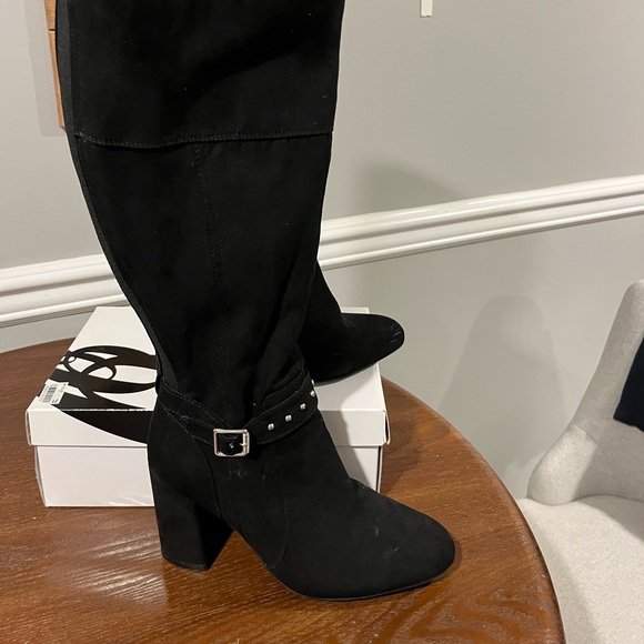 Women's Black Suede Boots Worn 1x Excellent condition Kelly & Katie Size… - Picture 10 of 14